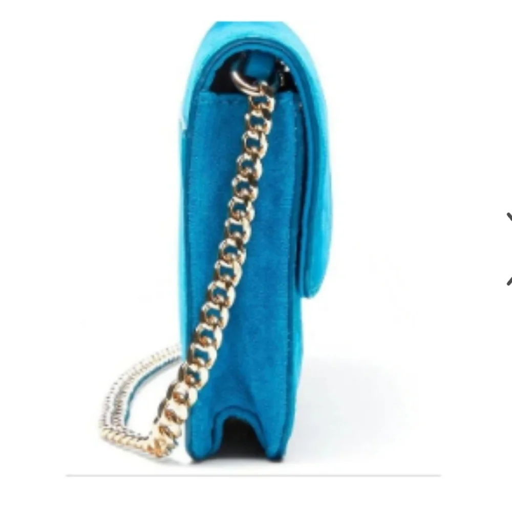 🎊HP🎉 Banana Republic Suede Chain Bag - Picture 6 of 7